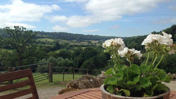 Bridge Barn - a luxury holiday cottage in the Cotswolds