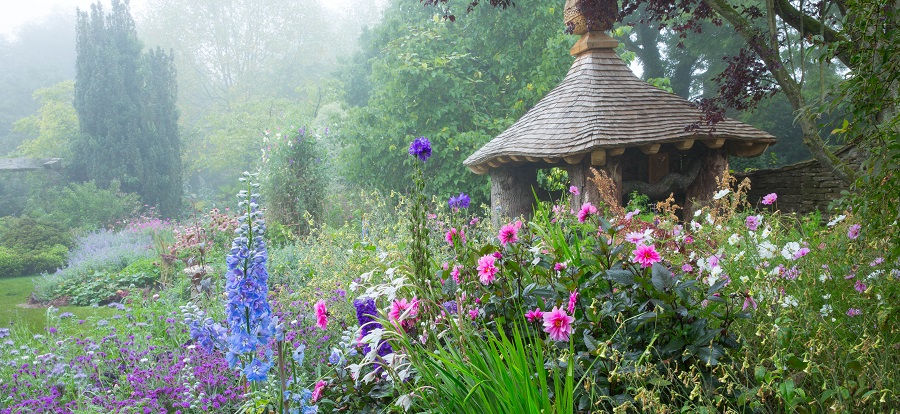 Enjoy a tour of the Royal Gardens at Highgrove